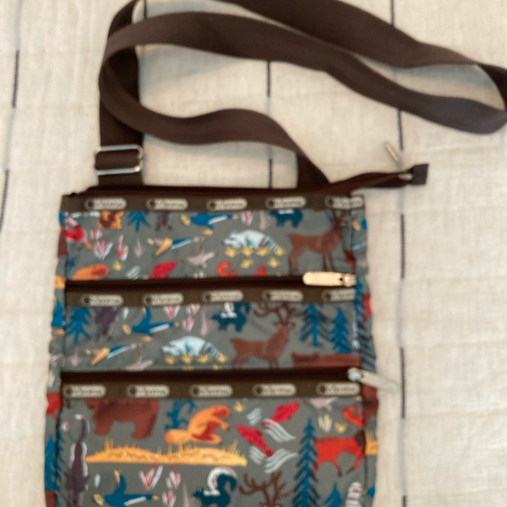 LeSportsSac Crossbody